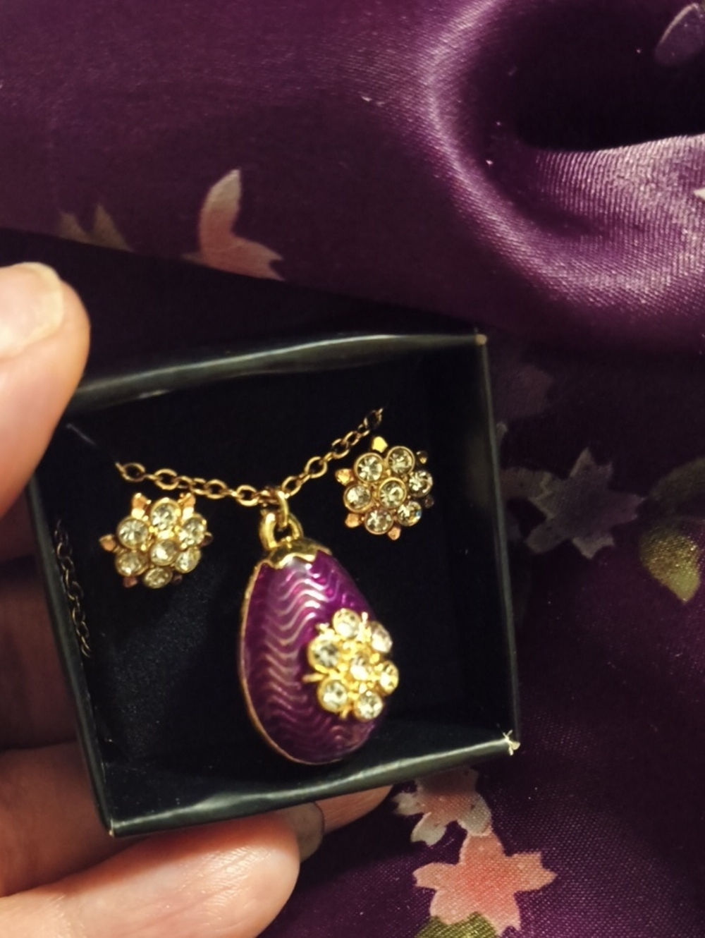 Vintage NIB Avon Golden Egg Necklace & Earring Set W/ Purple Enamel & Rhinestone